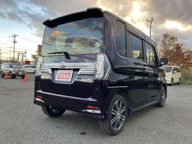 DAIHATSU TANTO CUSTOM 4WD 2018