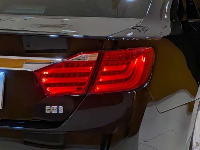 TOYOTA CAMRY HYBRID 2013