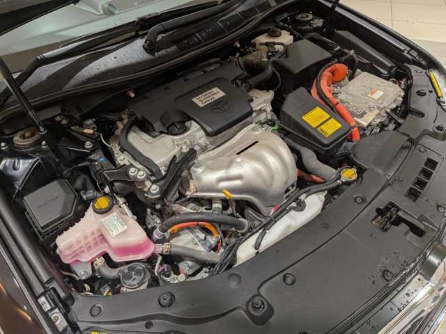 TOYOTA CAMRY HYBRID 2013