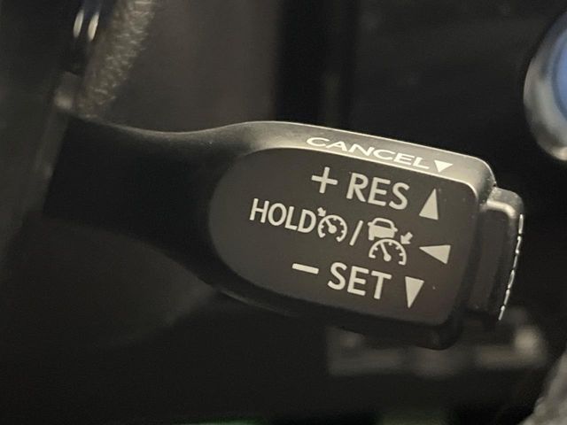 TOYOTA PRIUS PHV 2020