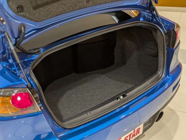 MITSUBISHI LANCER  4WD 2011