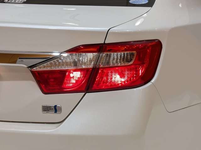TOYOTA CAMRY HYBRID 2012