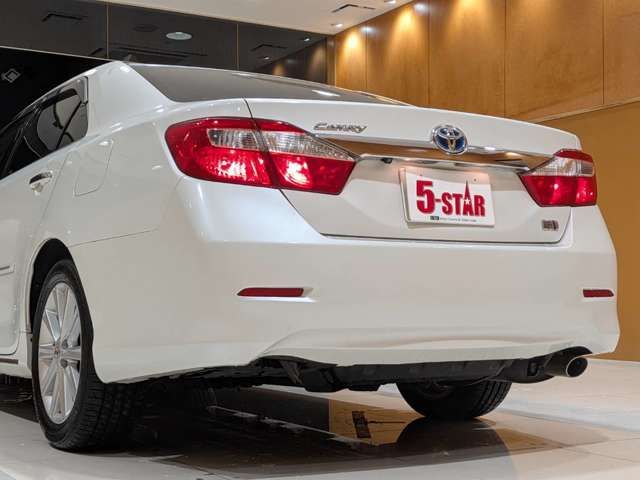 TOYOTA CAMRY HYBRID 2012