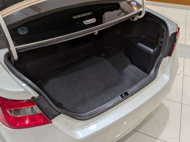 TOYOTA CAMRY HYBRID 2012