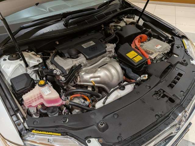 TOYOTA CAMRY HYBRID 2012