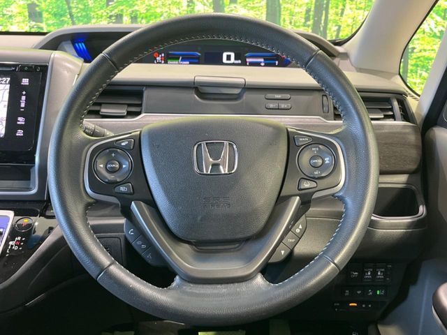 HONDA FREED HYBRID 2016