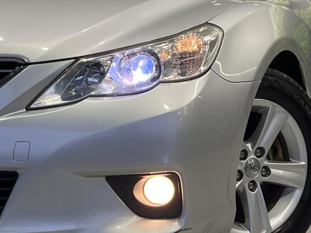 TOYOTA MARK X 2012