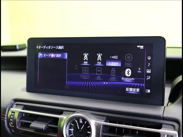 TOYOTA LEXUS IS300h 2022