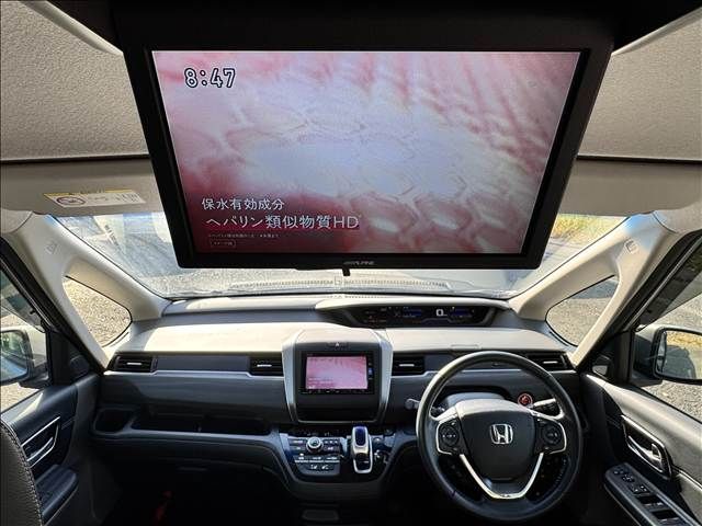 HONDA FREED HYBRID 2016