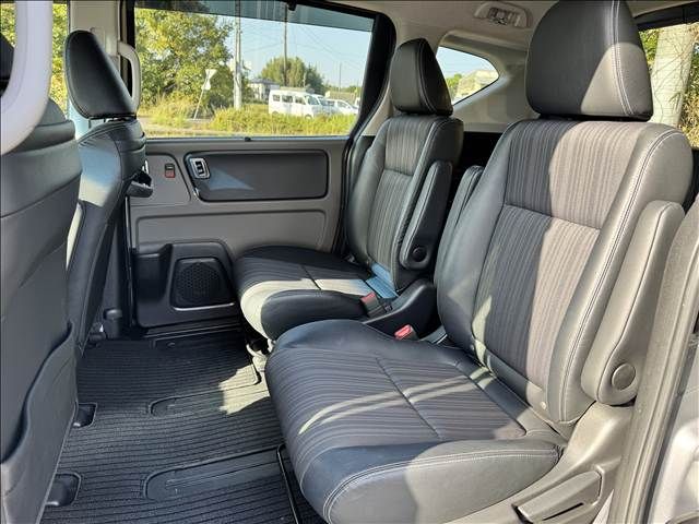 HONDA FREED HYBRID 2016