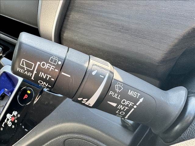 HONDA FREED HYBRID 2016