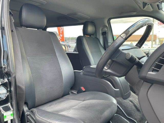 TOYOTA HIACE van 2WD 2018