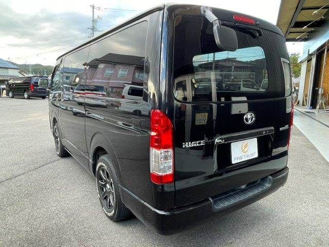 TOYOTA HIACE van 2WD 2018