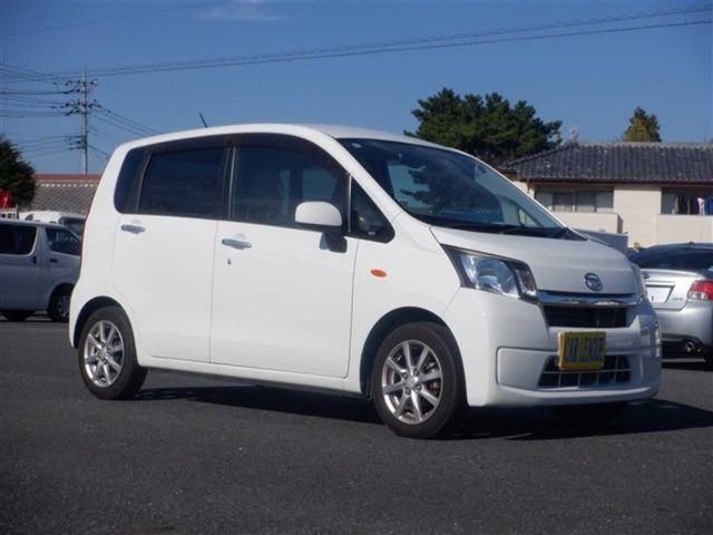DAIHATSU MOVE 2014