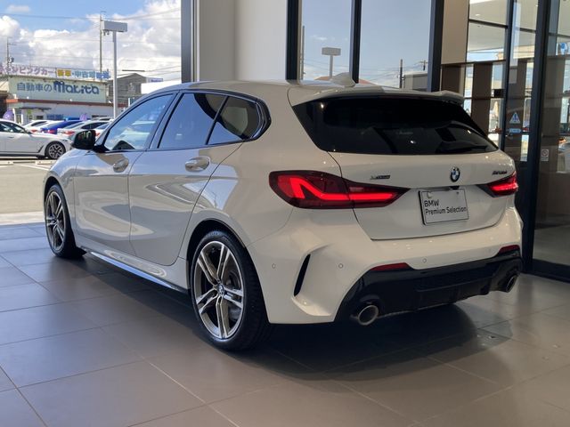 BMW BMW 1series 2024