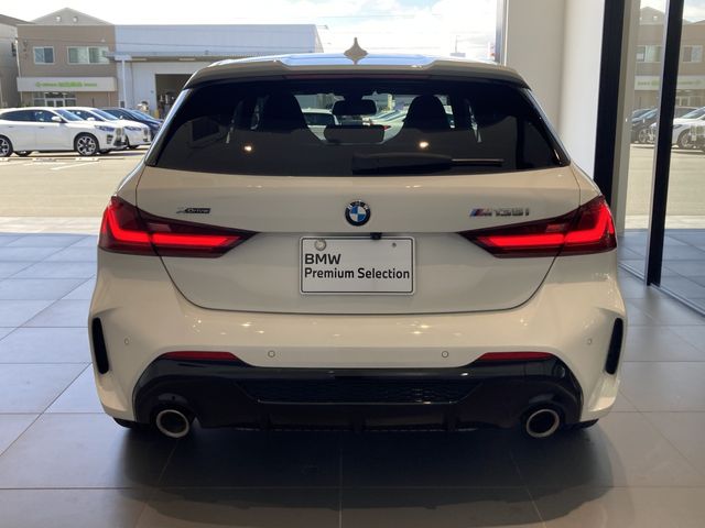 BMW BMW 1series 2024