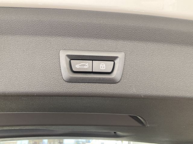 BMW BMW 1series 2024