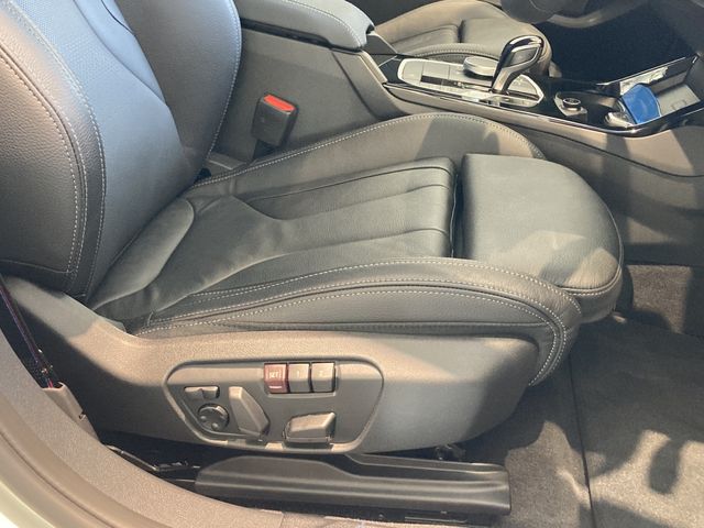 BMW BMW 1series 2024