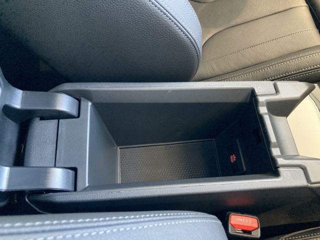 BMW BMW 1series 2024