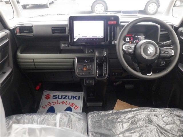 SUZUKI Spacia GEAR 2024