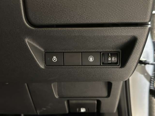 NISSAN NOTE 4WD 2023