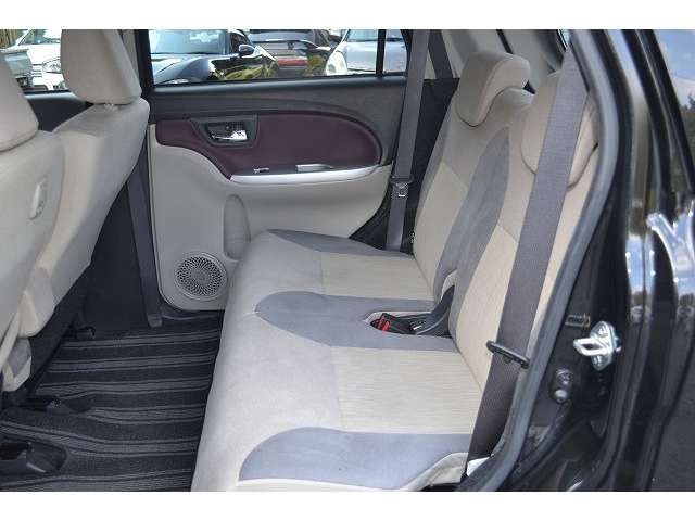 DAIHATSU CAST STYLE 2015