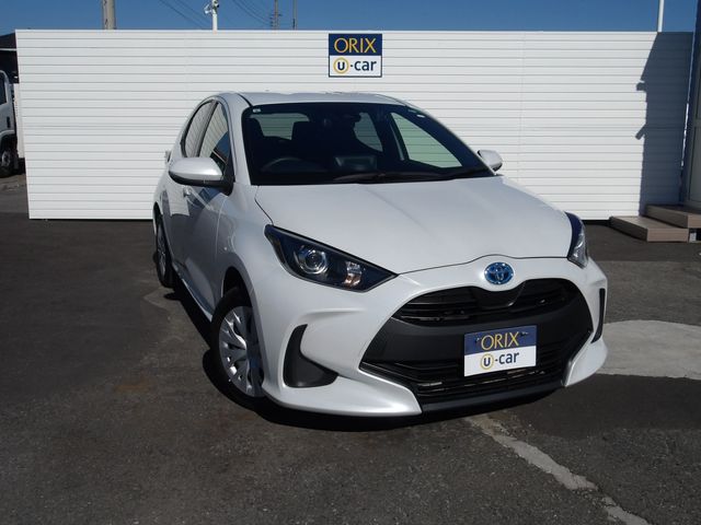 TOYOTA YARIS HYBRID 2023