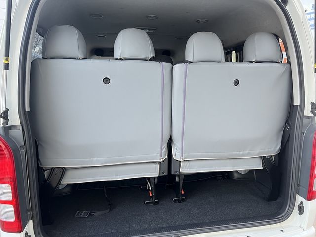 TOYOTA HIACE wagon 2012