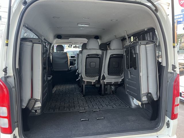 TOYOTA HIACE wagon 2012