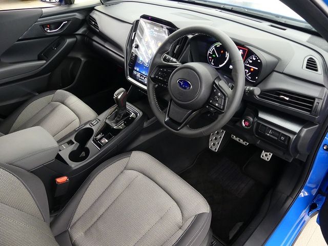 SUBARU CROSSTREK 2025