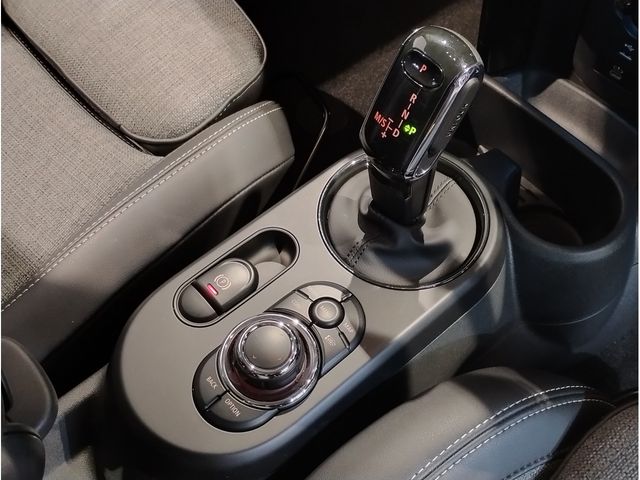 BMW MINI COOPER 5DOOR 2023