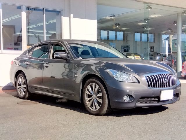 MITSUBISHI PROUDIA 2013