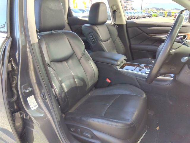 MITSUBISHI PROUDIA 2013