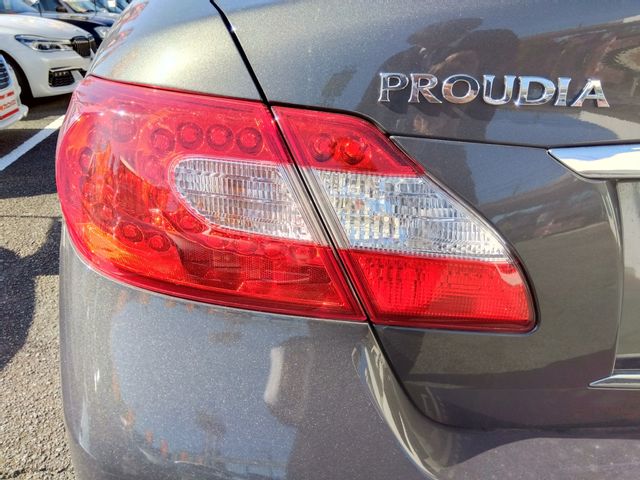 MITSUBISHI PROUDIA 2013