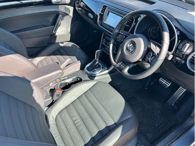 VOLKSWAGEN VOLKSWAGEN The BEETLE 2018