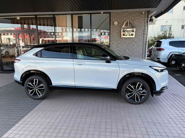 HONDA VEZEL e:HEV 2025