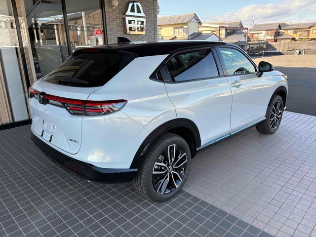 HONDA VEZEL e:HEV 2025