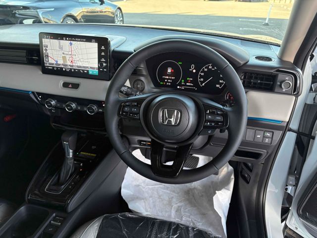 HONDA VEZEL e:HEV 2025