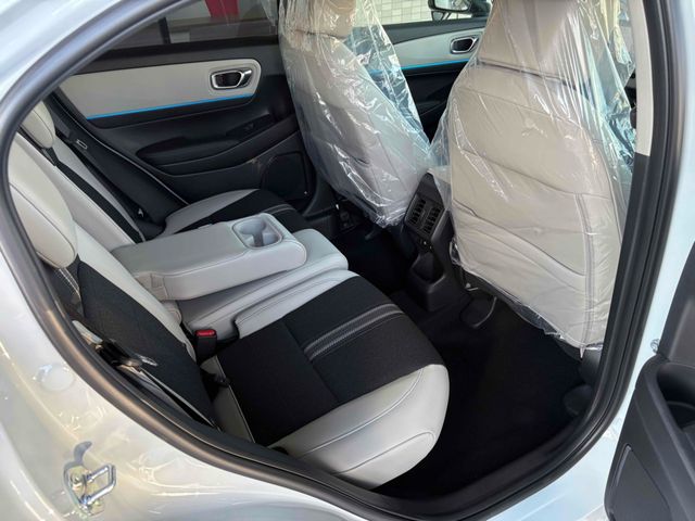 HONDA VEZEL e:HEV 2025