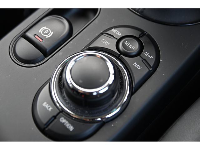 BMW MINI COOPER 2021