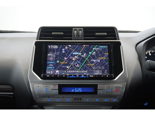 TOYOTA LANDCRUISER PRADO 2022