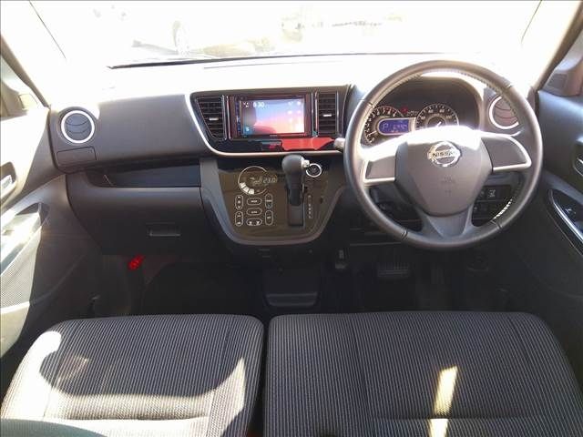 NISSAN DAYZ ROOX 2020