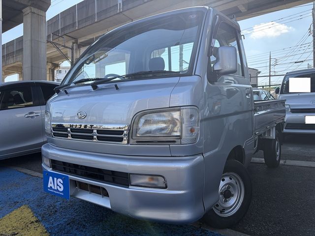 DAIHATSU HIJET truck 4WD 2001