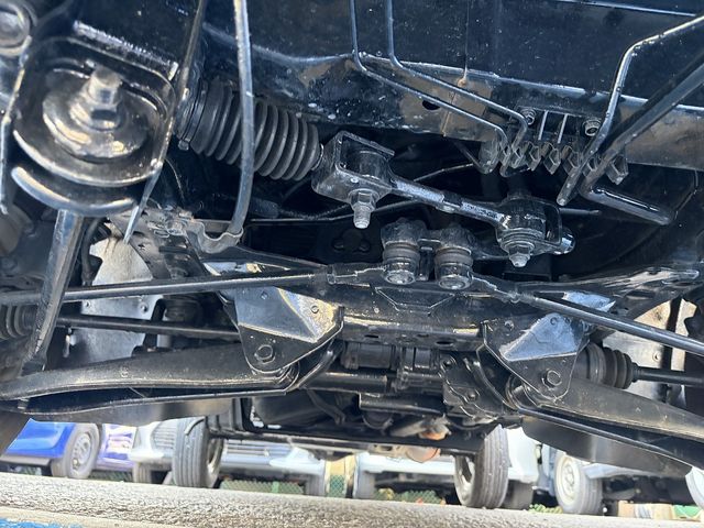 DAIHATSU HIJET truck 4WD 2001