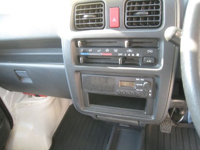 SUZUKI CARRY truck 4WD 2010