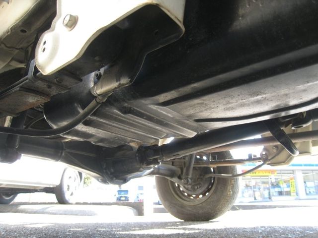 SUZUKI CARRY truck 4WD 2010