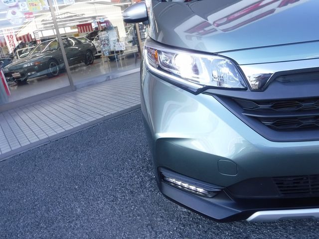 HONDA FREED plus HYBRID 2020