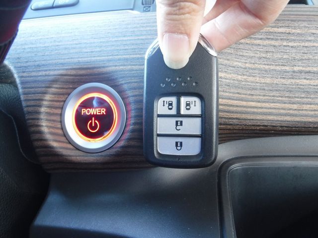 HONDA FREED plus HYBRID 2020