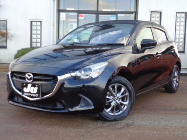 MAZDA DEMIO 2019