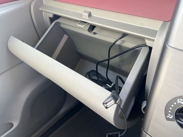 TOYOTA PIXIS SPACE 2012